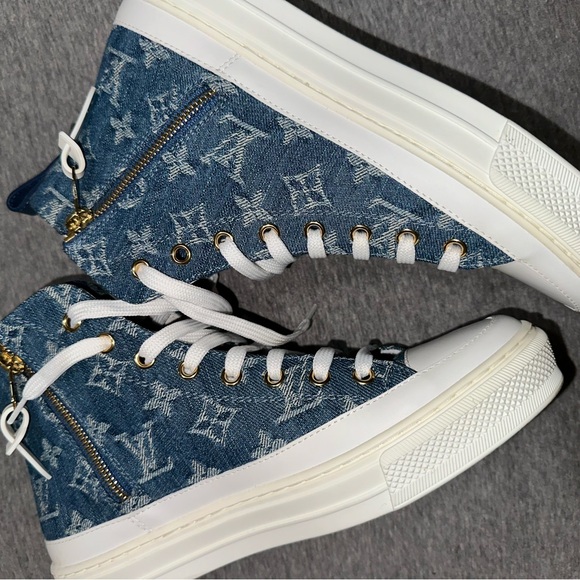 LOUIS VUITTON BLUE HI TOP SNEAKERS - Picture 11 of 12